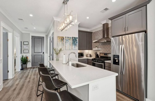 Cannonborough Elliotborough Condo | Modern Downtown Charleston Condo