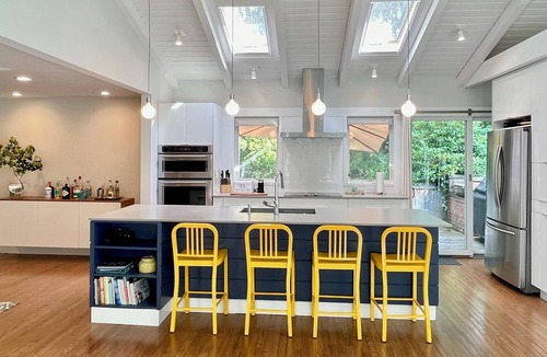 Springs House | Modern East Hampton Getaway