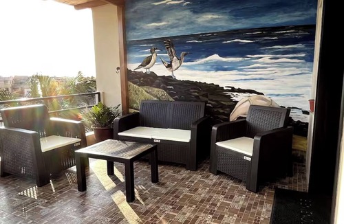 Puerto Baquerizo Moreno Apartment | Modern w/Balcony Apt, 5min away FROM SEA!