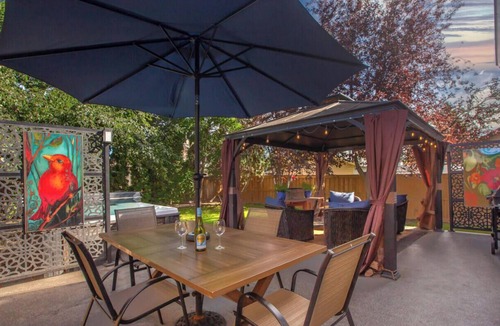 West Edmonton House | Modern Eclectic Home~Walk to WEM~AirCon~Yard~Hot Tub