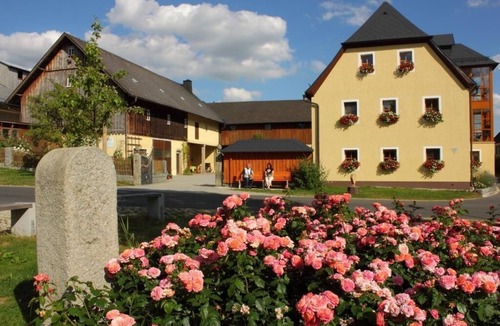 Wunsiedel Apartment | Modern eingerichtete Ferienwohnung im Dachgeschoss