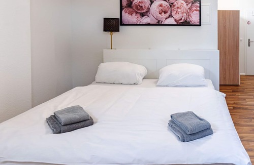 Steintor-Vorstadt Apartment | Modern Eingerichtetes Apartment für 2 Personen Direkt am Rostocker Hauptbahnhof