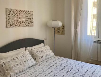 Prato Centenaro Apartment | Modern Elegance in Milan's City Core