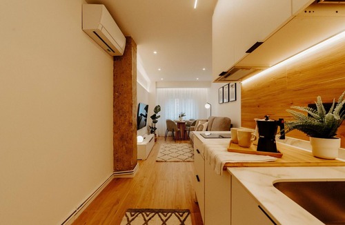 Logrono City Centre Apartment | Modern Elegance in the Heart of Logroño for 6 People