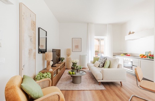 Lucca Historical Center Apartment | Modern Elegance inside Lucca Walls – with Terrace