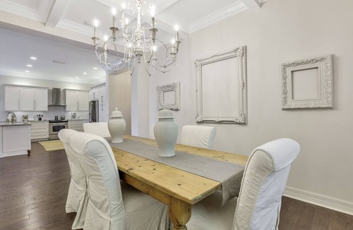 Naples House | MODERN ELEGANT LUXURY HOME - Airy, uncluttered, clean & peaceful
