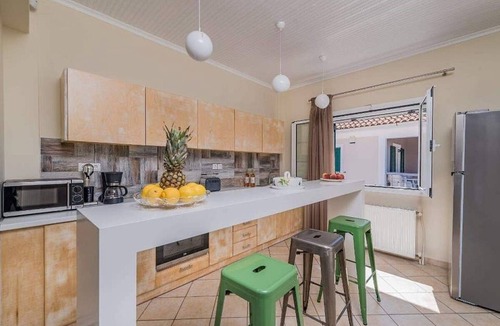 Vanato Villa | Modern & Elegant Villa, A/C, Superb Outdoor Areas, Private Pool - Quiet Setting 10mins from Tsilivi