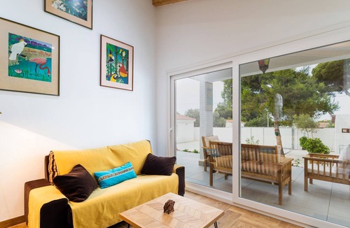 Los Gallos-Cerromolino House | Modern chalet with private pool and near the beach - La Morriña