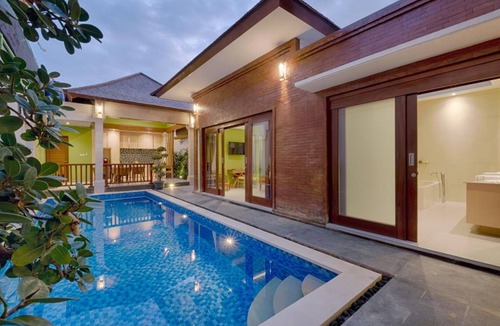 Pererenan House | Modern Ethnic 2 Bedroom Villa in Canggu, Only Few Minutes Drive to Echo Beach!