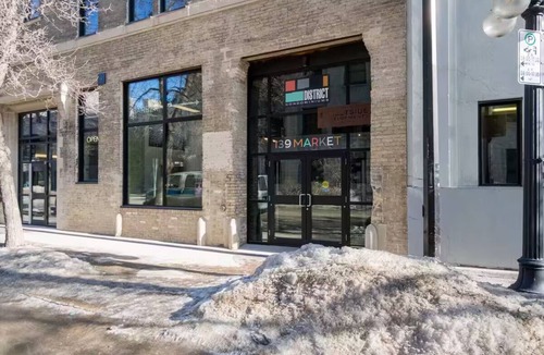 Exchange District Condo | Modern Exchange District Condo | 1 Bed | 1 Bath |