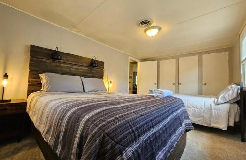 Adamstown House | Modern Farm Home WT Large Parking, Front Porch