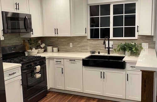 Crest House | Modern Farmhouse Hideaway near San Diego