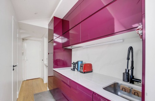 Quartier du Faubourg-Montmartre Apartment | Modern flat in central location (with air conditioning)