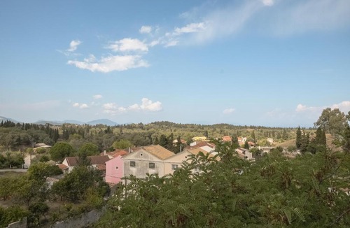 Lefkimmi Apartment | Modern flat with beautiful views in south of Corfu