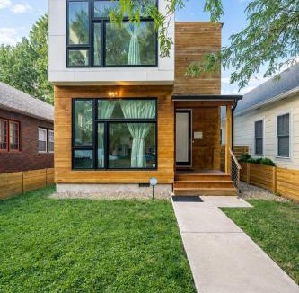 Fountain Square House | Modern Fountain Square Mansion with Hot Tub & Rooftop Patio- Family Friendly