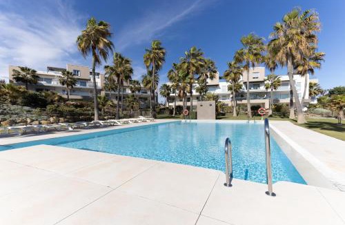 Buenas Noches Apartment | Modern frontline beach - Estepona