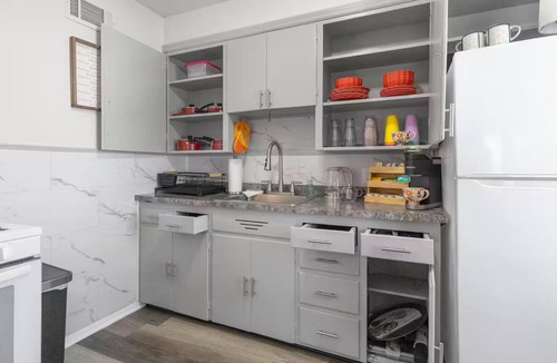 St. Joseph Apartment | Modern Garden 1BR | Laundry + Pets OK | Quiet