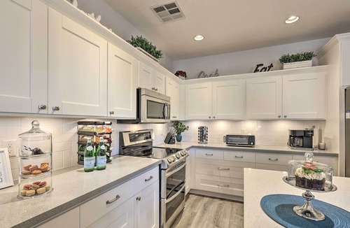 Gilbert House | Modern Gilbert Oasis w/ Private Pool, Hot Tub
