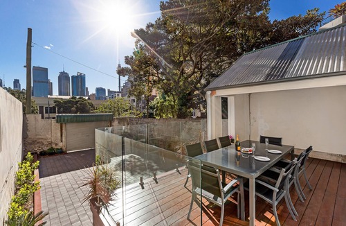 Darlinghurst House | ❤Modern Heritage Terrace. City Views. Downtown. 2 BR