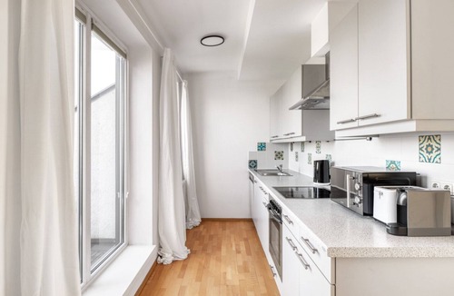 Hietzing Apartment | Modern Hietzing 1BR w/Community Garden & Private Terrace, by Blueground
