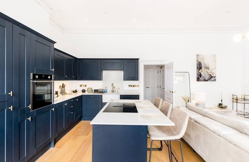 Leamington Spa Apartment | Modern, High End 1 Bed in Central Leamington Spa - Pass the Keys