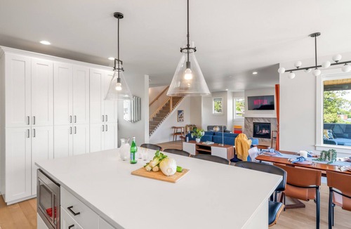 Bryn Mawr-Skyway House | Modern Hilltop Home Lake Views ~ Decks & Patio!