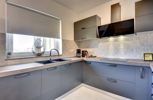 Galizana Apartment | Modern holiday flat with balcony, BBQ, WLAN, air conditioning