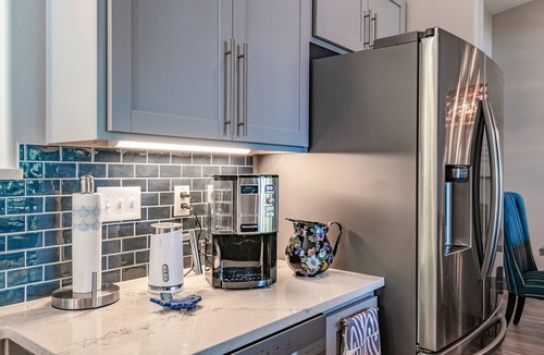 Angel Fire House | Modern Home,3 king beds w/bathrms, gourmet kitchen, stunning views, quiet area