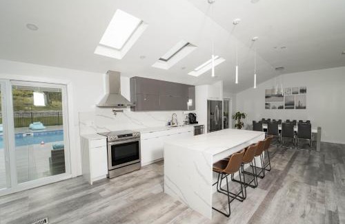 Hamden House | Modern home with a private Heated pool and jacuzzi