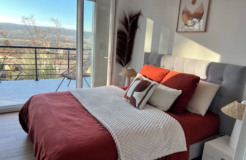 Rousset Villa | Modern house
