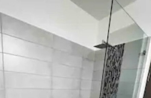 Ciudad Cariari House | Modern house in private condo