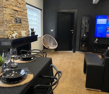 Montopoli di Sabina Villa | Modern House