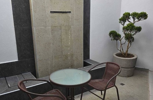 Aguascalientes House | Modern house near the Fairgrounds | 2 bedrooms, A/C, WiFi and garage