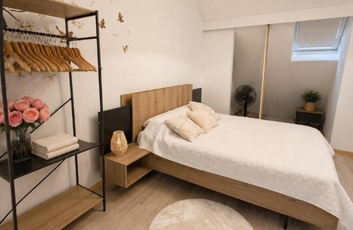 Sarcelles Villa | Modern House with Jacuzzi 8 guests