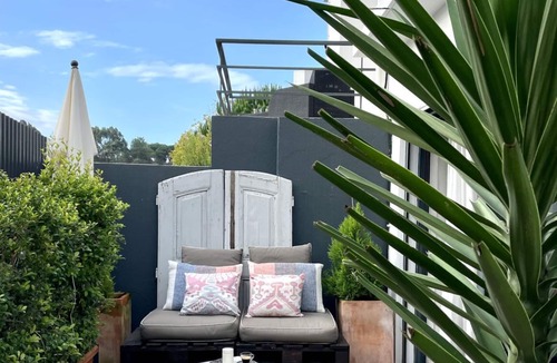 Castelo Villa | Modern house with pool, located a 5-minute from all fantastic beaches of Meco.