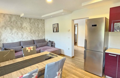Koper Apartment | Modern Istrian Holidayhouse with big garden, family & Pet-friendly