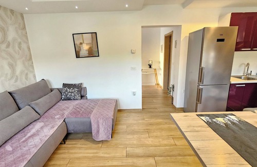 Koper Apartment | Modern Istrian Holidayhouse with big garden, family & Pet-friendly