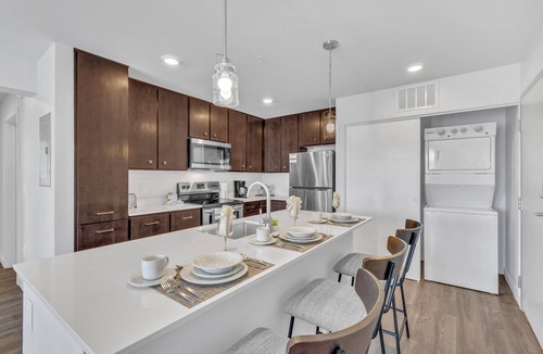 Jarrell Apartment | Modern Jarrell Retreat, Near Austin, Pool+Parking