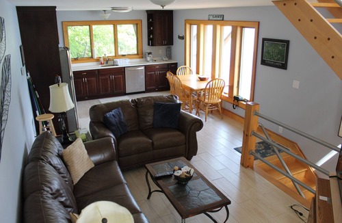 Hammondsport House | Modern Lakefront home