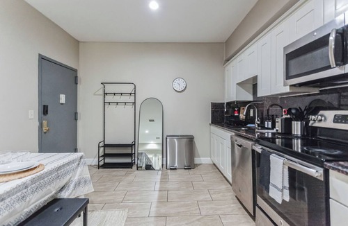 Chinatown Apartment | Modern large 2-bedroom near Philadelphia Convention Center!