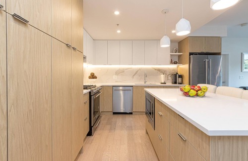 Cordova Bay Condo | Modern Living Across from the Beach
