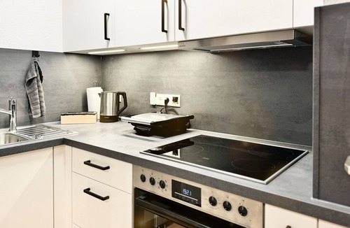 Karlsruhe City Centre Apartment | Modern living studio Karlsruhe frieden apartments