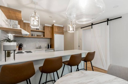 Mont-Tremblant Village Condo | Modern Lodge Pool & Spa | Mont-Tremblant
