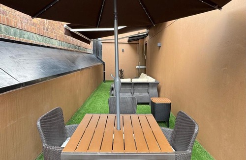 Zona Rosa Apartment | Modern Loft in 85 st