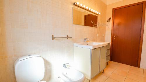 Serravalle Pistoiese Apartment | Modern Loft - with Balcony and Parking