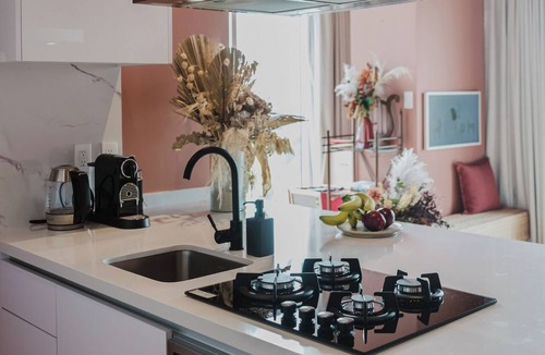 Roma Norte Apartment | Modern Loft with private balcony, fast wifi and AC in Roma Norte.