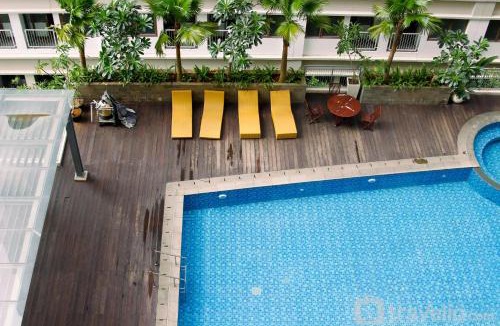 Duren Sawit Apartment | Modern Look Studio Room at Gateway Park LRT City Jatibening Apartment By Travelio