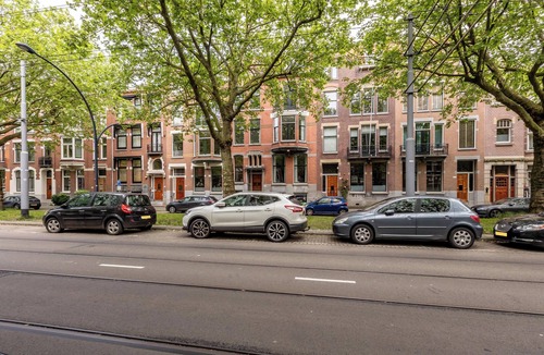 Rotterdam Apartment | Modern Lower-Ground Apartment in Rotterdam West