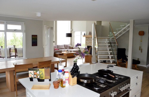 Selfoss House | Modern luxury house in the heart of the Golden Circle. Hot tub and sauna.