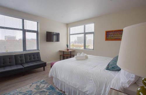 Bankers Hill Hotel | Modern, Luxurious and Prime location All in One